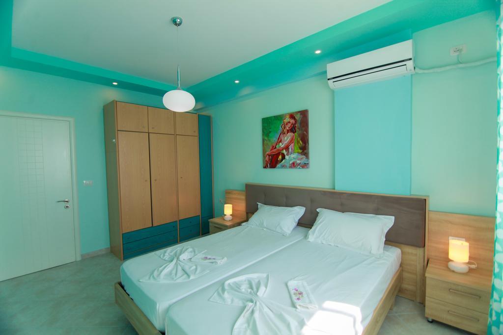 Blue Sea Apartments Sarande Exterior photo