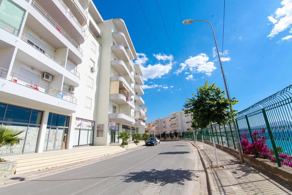 Blue Sea Apartments Sarande Exterior photo